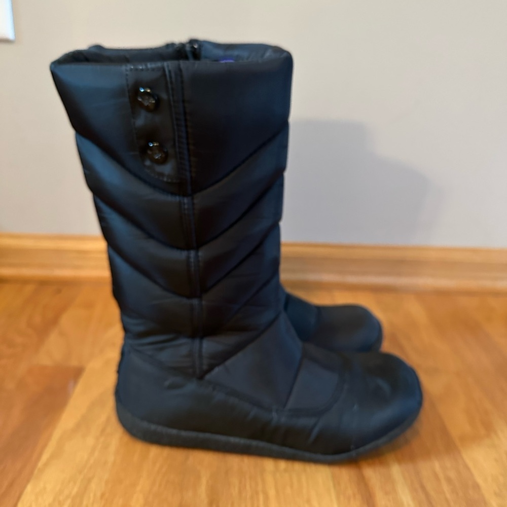 COPY - Gently Used Women’s Calf Height Winter Boots